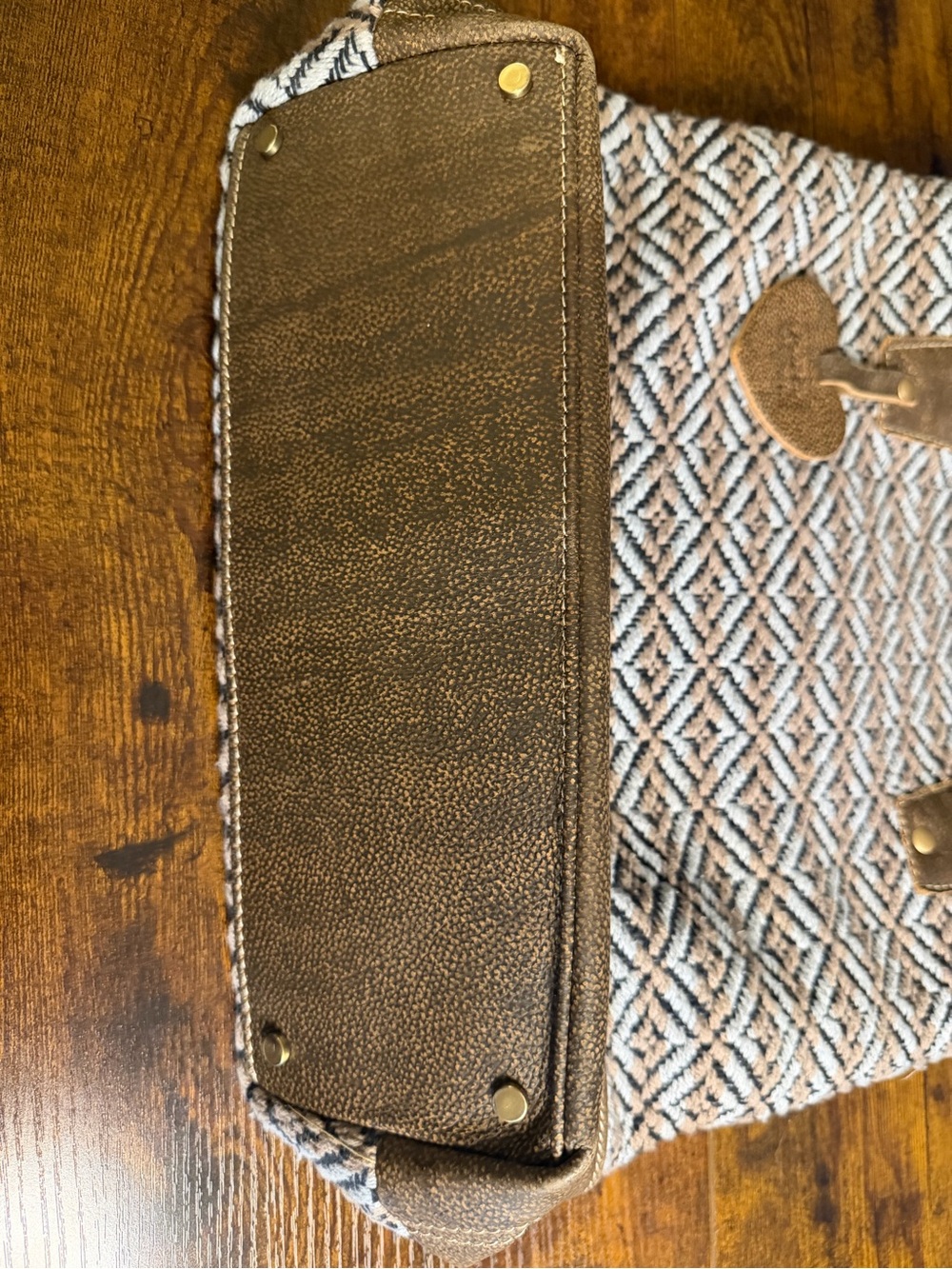 Concealed carry Myra Bag Woven Tapestry Tote - Picture 3 of 7